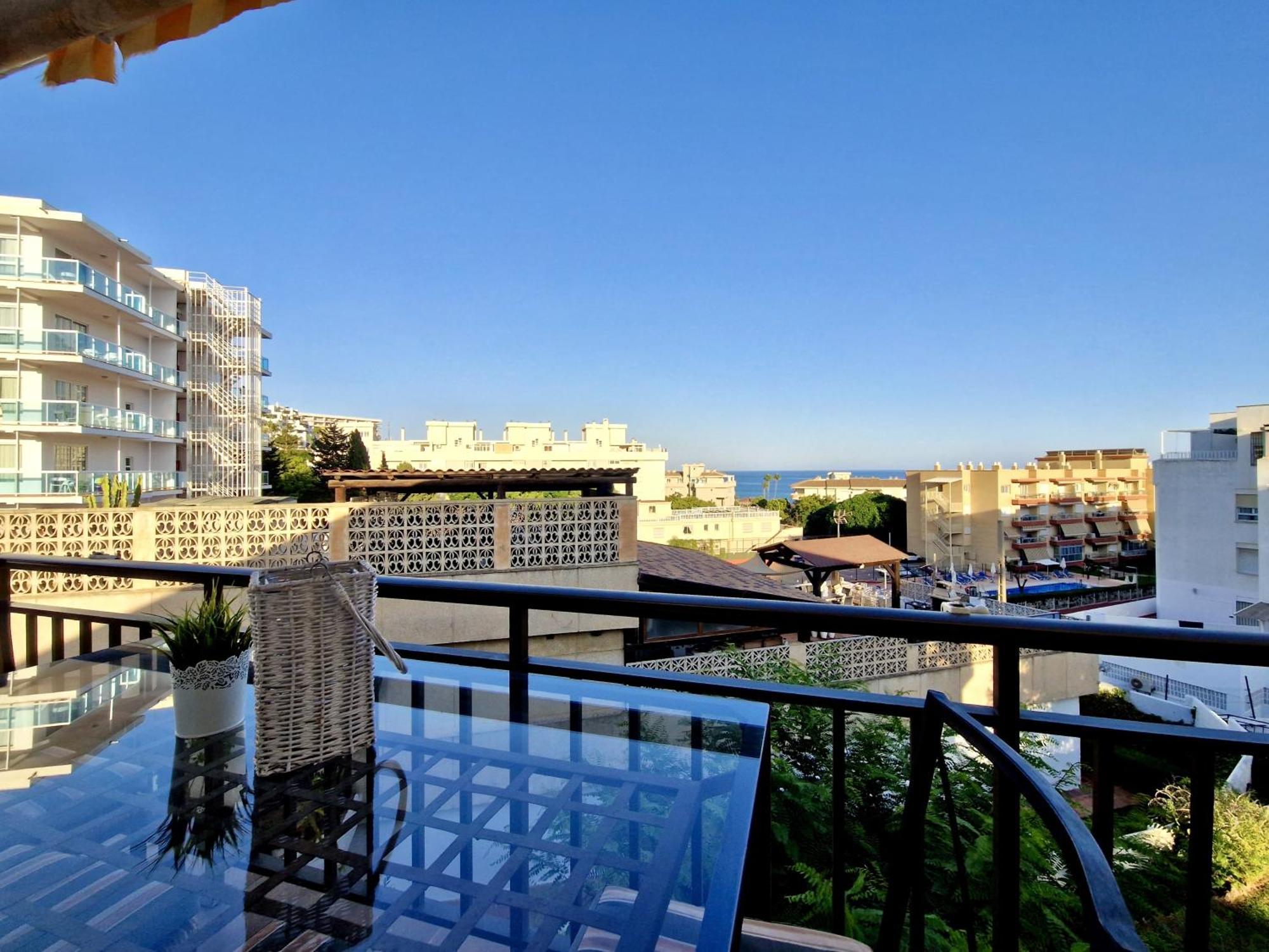 Sr Mediterraneo Playa De La Carihuela Torremolinos Exterior foto